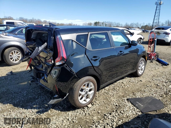 2024 Kia Soul S with VIN KNDJ23AUXR7239495, listed as a Copart auction lot 49512495 with Not Provided miles and Salvage Title. Bid and sale history available at DreamBid. Image 3.