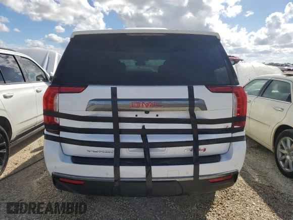 2024 GMC Yukon XL AT4 with VIN 1GKS2HKD8RR264758, listed as a Copart auction lot 77107514 with Not Provided miles and Salvage Title. Bid and sale history available at carsss.com. Image 6.