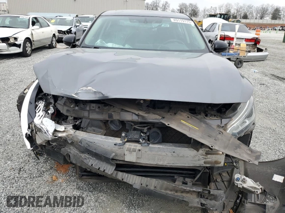 2019 Nissan Altima 2.5 SR with VIN 1N4BL4CVXKC172073, listed as a Copart auction lot 49119175 with 131,702 mi miles and Salvage Title. Bid and sale history available at carsss.com. Image 5.