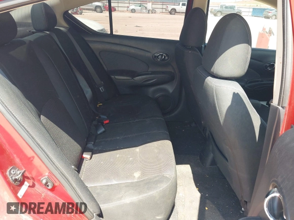 2016 Nissan Versa S z VIN 3N1CN7APXGL803546, wystawiony jako IAAI lot #42305879 z przebiegiem 150 815 mil mil oraz . Historia ofert i sprzedaży dostępna na DreamBid. Obrazek 8.