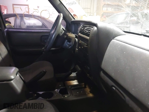 2000 Jeep Cherokee с VIN 1J4FF48S2YL236238, выставлен на аукционе IAAI как лот 41640537 с пробегом 186 012 миль миль и . История ставок и продаж доступна на DreamBid. Изображение 5.