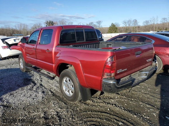 2007 Toyota Tacoma PreRunner with VIN 3TMJU62N77M048445, listed as a Copart auction lot 49068295 with 201,306 mi miles and Salvage Title. Bid and sale history available at carsss.com. Image 2.
