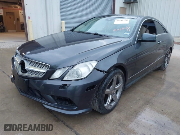 2010 Mercedes-Benz E 550 with VIN WDDKJ7CB9AF037399, listed as a IAAI auction lot 42108170 with 177,557 mi miles and . Bid and sale history available at DreamBid. Image 2.