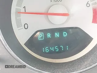 2009 Dodge Avenger SXT with VIN 1B3LC56B49N570157, listed as a IAAI auction lot 41796122 with 164,571 mi miles. Bid and sale history available at carsss.com. Image 12.