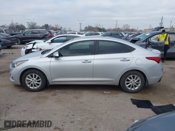2020 Hyundai Accent SE with VIN 3KPC24A63LE126821, listed as a IAAI auction lot 41555407 with 33,639 mi miles. Bid and sale history available at carsss.com. Image 14.