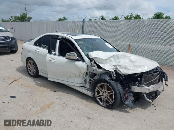 2009 Mercedes-Benz C 350 Sport with VIN WDDGF56XX9R062616, listed as a IAAI auction lot 42518928 with Not provided miles and . Bid and sale history available at DreamBid. Image 1.