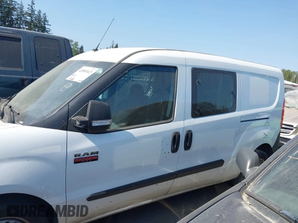2018 Ram ProMaster City Cargo Tradesman with VIN ZFBERFAB6J6J55135, listed as a IAAI auction lot 42085413 with 124,408 mi miles. Bid and sale history available at carsss.com. Image 14.