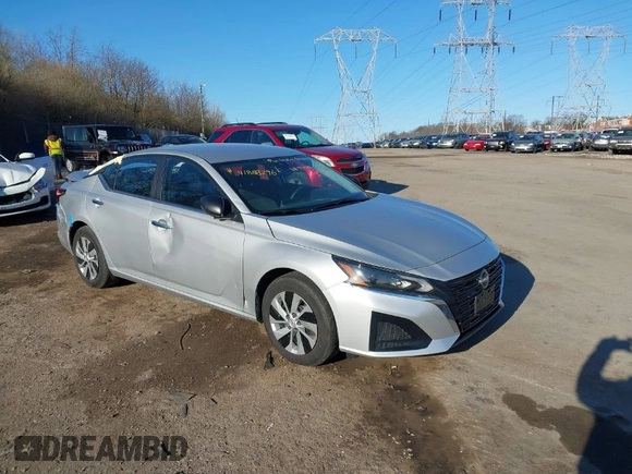 2024 Nissan Altima 2.5 S with VIN 1N4BL4BV0RN393522, listed as a IAAI auction lot 41888296 with 17,326 mi miles. Bid and sale history available at carsss.com. Image 1.