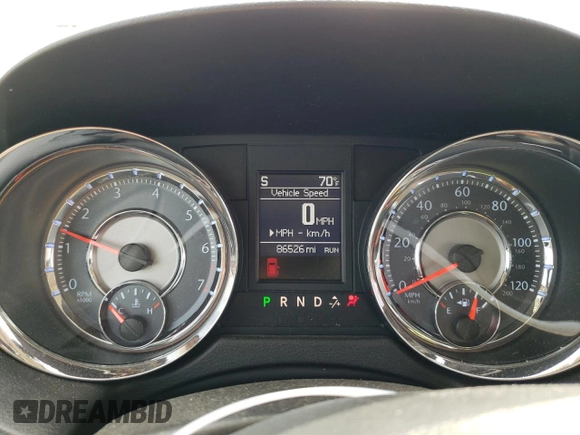 2013 Chrysler Town & Country Touring with VIN 2C4RC1BG1DR557946, listed as a Copart auction lot 49804785 with 86,526 mi miles and Salvage Title. Bid and sale history available at carsss.com. Image 9.