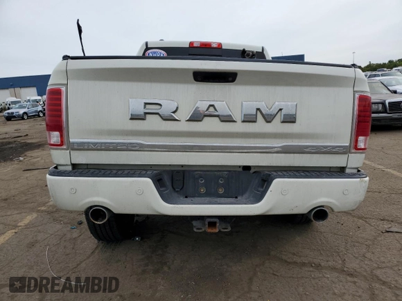 2016 Ram 1500 Limited z VIN 1C6RR7PM9GS207586, wystawiony jako Copart lot #73541024 z przebiegiem 229 032 mil mil oraz Czysty tytuł • Clean title. Historia ofert i sprzedaży dostępna na DreamBid. Obrazek 6.
