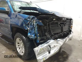 2017 Chevrolet Silverado 1500 LT with VIN 3GCUKREC3HG269135, listed as a IAAI auction lot 39566888 with 53,356 mi miles. Bid and sale history available at carsss.com. Image 6.