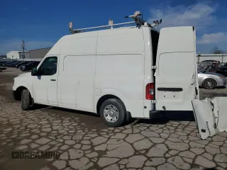 2018 Nissan NV Cargo S z VIN 1N6BF0LY4JN803789, wystawiony jako Copart lot #43023925 z przebiegiem 89 582 mil mil oraz Szkody całkowita. Historia ofert i sprzedaży dostępna na DreamBid. Obrazek 2.