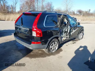 2007 Volvo XC90 I6 with VIN YV4CY982171396358, listed as a IAAI auction lot 41811349 with 177,511 mi miles. Bid and sale history available at carsss.com. Image 4.