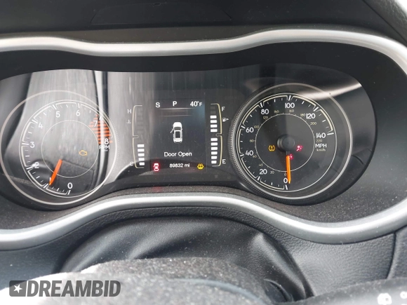 2018 Jeep Cherokee Latitude Plus с VIN 1C4PJMLX3JD548130, выставлен на аукционе IAAI как лот 42039499 с пробегом 89 832 миль миль и . История ставок и продаж доступна на DreamBid. Изображение 7.