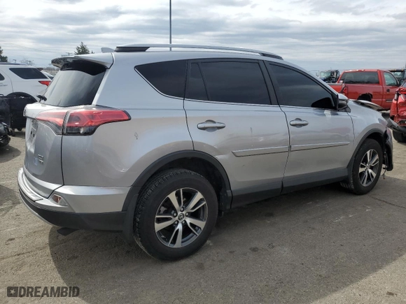 2018 Toyota RAV4 XLE with VIN JTMRFREV3JD251166, listed as a Copart auction lot 49893445 with 114,087 mi miles and Salvage Title. Bid and sale history available at carsss.com. Image 3.