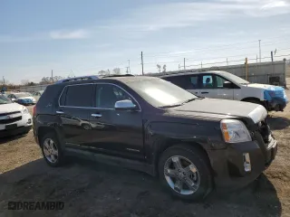2012 GMC Terrain SLT-2 with VIN 2GKFLXE50C6113543, listed as a Copart auction lot 48726205 with 152,129 mi miles and Salvage Title. Bid and sale history available at carsss.com. Image 4.