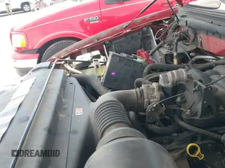 2004 Ford F-150 XL с VIN 2FTRF07244CA05021, выставлен на аукционе IAAI как лот 41827433 с пробегом 183 389 миль миль и . История ставок и продаж доступна на DreamBid. Изображение 14.