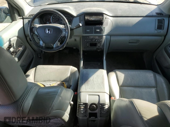2004 Honda Pilot EX with VIN 2HKYF18534H587990, listed as a Copart auction lot 43003585 with 283,562 mi miles and Salvage Title. Bid and sale history available at DreamBid. Image 8.