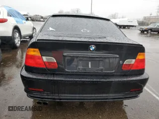 2003 BMW 3 Series 325Ci with VIN WBABN33433PG61379, listed as a Copart auction lot 82367874 with 113,967 mi miles and Salvage Title. Bid and sale history available at carsss.com. Image 6.