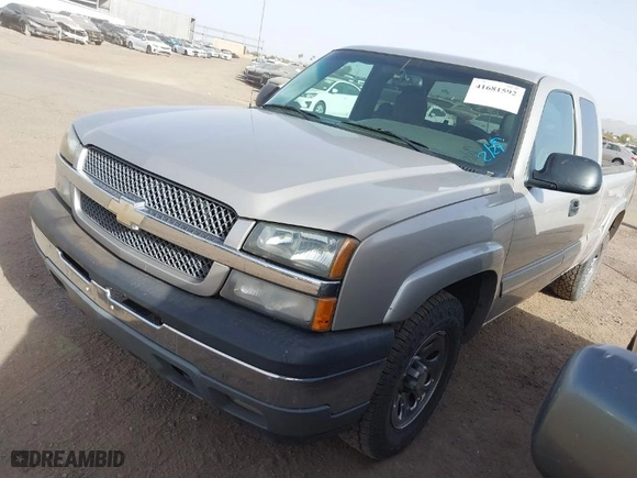 2005 Chevrolet Silverado 1500 Z71 with VIN 1GCEK19Z75Z231004, listed as a IAAI auction lot 41681592 with 315,237 mi miles. Bid and sale history available at carsss.com. Image 2.