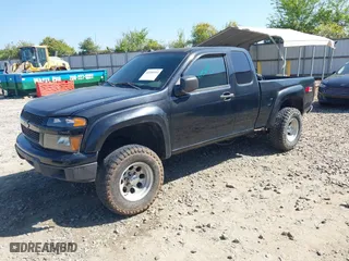 2005 Chevrolet Colorado LS Z71 with VIN 1GCDT196058143772, listed as a IAAI auction lot 41956514 with 1 mi miles. Bid and sale history available at carsss.com. Image 2.