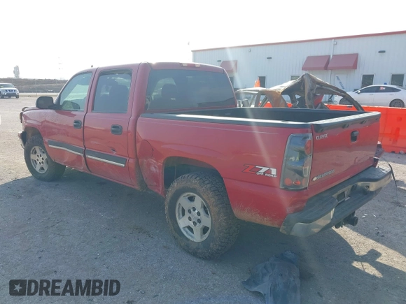 2006 Chevrolet Silverado 1500 LT1 with VIN 2GCEK13T661193182, listed as a IAAI auction lot 41516360 with 193,011 mi miles. Bid and sale history available at carsss.com. Image 3.