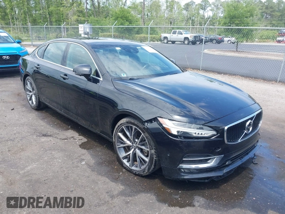 2018 Volvo S90 Momentum z VIN LVY982AKXJP032631, wystawiony jako IAAI lot #42204902 z przebiegiem 178 192 mil mil oraz . Historia ofert i sprzedaży dostępna na DreamBid. Obrazek 1.