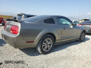 2005 Ford Mustang Deluxe with VIN 1ZVFT80N355182909, listed as a Copart auction lot 60485885 with 120,508 mi miles and Salvage title. Bid and sale history available at DreamBid. Image 3.