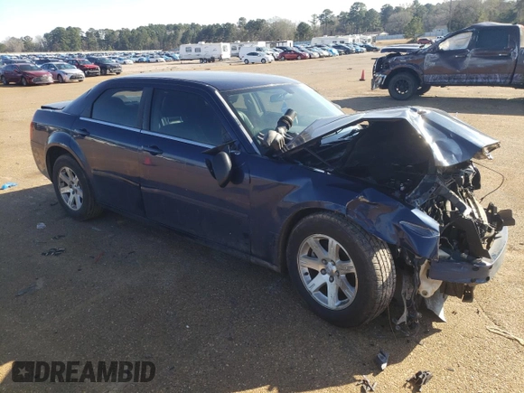 2006 Chrysler 300 with VIN 2C3KA43RX6H151847, listed as a Copart auction lot 87916885 with 0 mi miles and Salvage Title. Bid and sale history available at carsss.com. Image 4.