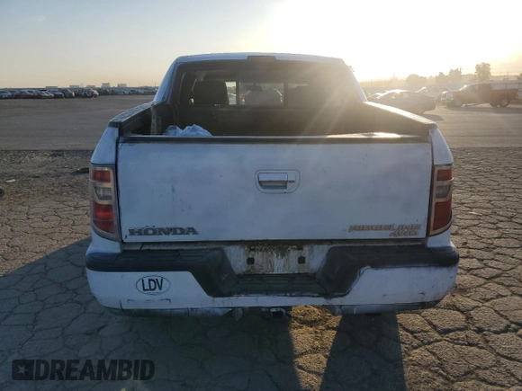 2014 Honda Ridgeline Sport z VIN 5FPYK1F74EB003300, wystawiony jako Copart lot #48493195 z przebiegiem 142 066 mil mil oraz Czysty tytuł • Clean title. Historia ofert i sprzedaży dostępna na DreamBid. Obrazek 6.
