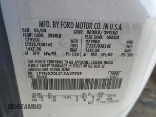 2001 Ford Super Duty F-250 XL with VIN 1FTNX20LX1EA37939, listed as a Copart auction lot 82408314 with 303,527 mi miles and Salvage Title. Bid and sale history available at carsss.com. Image 13.