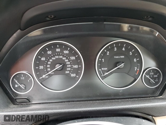 2018 BMW 3 Series 330i xDrive с VIN WBA8D9G53JNU70991, выставлен на аукционе Copart как лот 39904884 с пробегом Не указан миль и Списание • Salvage title. История ставок и продаж доступна на DreamBid. Изображение 9.