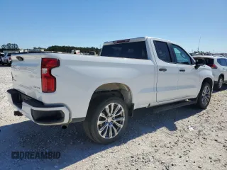 2020 Chevrolet Silverado 1500 Custom with VIN 1GCRWBEK8LZ243650, listed as a Copart auction lot 80707824 with 80,320 mi miles and Salvage Title. Bid and sale history available at carsss.com. Image 3.