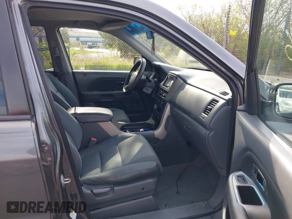 2008 Honda Pilot VP with VIN 5FNYF18208B039214, listed as a IAAI auction lot 42198076 with 212,159 mi miles and . Bid and sale history available at DreamBid. Image 5.