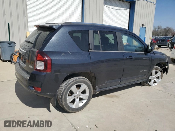 2014 Jeep Compass Latitude with VIN 1C4NJDEB8ED530267, listed as a Copart auction lot 49358905 with 184,965 mi miles and Salvage Title. Bid and sale history available at DreamBid. Image 3.