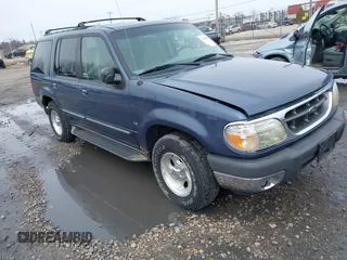 2000 Ford Explorer XLT z VIN 1FMZU83P2YZB75694, wystawiony jako IAAI lot #41932899 z przebiegiem 245 229 mil mil oraz . Historia ofert i sprzedaży dostępna na DreamBid. Obrazek 1.