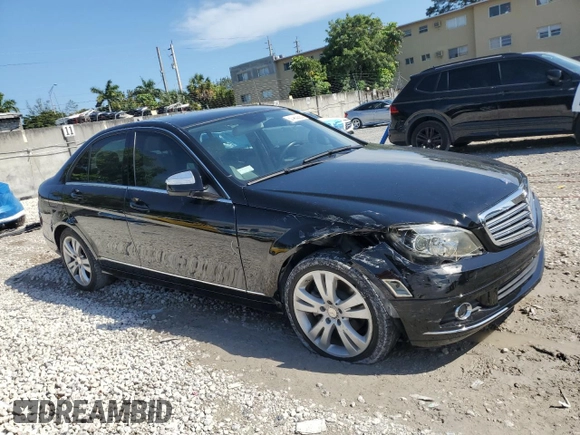 2009 Mercedes-Benz C 300 Sport с VIN WDDGF54X99R046345, выставлен на аукционе Copart как лот 51463925 с пробегом 79 050 миль миль и Списание • Salvage title. История ставок и продаж доступна на DreamBid. Изображение 4.