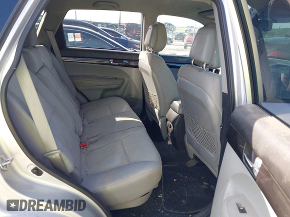 2011 Kia Sorento LX with VIN 5XYKTDA24BG079158, listed as a IAAI auction lot 42142191 with 191,687 mi miles. Bid and sale history available at carsss.com. Image 8.