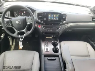 2022 Honda Passport EX-L with VIN 5FNYF7H5XNB006441, listed as a Copart auction lot 46358273 with 17,067 mi miles. Bid and sale history available at carsss.com. Image 8.