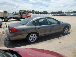 2002 Ford Taurus SES Standard with VIN 1FAFP55UX2A166740, listed as a Copart auction lot 61257665 with 170,448 mi miles and Salvage title. Bid and sale history available at DreamBid. Image 3.