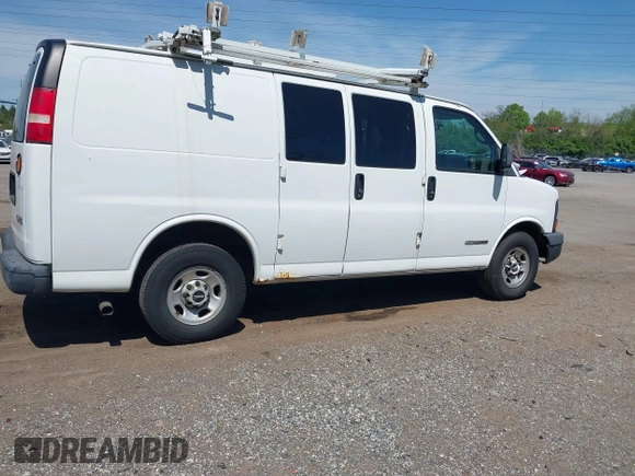 2006 GMC Savana Cargo with VIN 1GTGG25V661219848, listed as a IAAI auction lot 42142102 with 157,262 mi miles and . Bid and sale history available at carsss.com. Image 4.