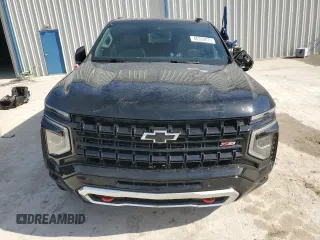 2025 Chevrolet Suburban Z71 z VIN 1GNS6DRD5SR178769, wystawiony jako Copart lot #48332075 z przebiegiem 1 117 mil mil oraz Szkoda całkowita • Salvage title. Historia ofert i sprzedaży dostępna na DreamBid. Obrazek 5.
