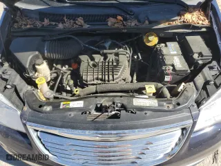 2013 Chrysler Town & Country Touring with VIN 2C4RC1BG0DR797909, listed as a Copart auction lot 49538925 with 185,000 mi miles and Clean Title. Bid and sale history available at carsss.com. Image 12.