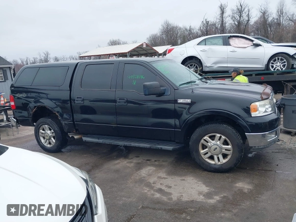 2004 Ford F-150 XLT with VIN 1FTPW14514KC04132, listed as a IAAI auction lot 41801246 with 224,488 mi miles. Bid and sale history available at carsss.com. Image 13.