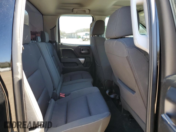 2018 Chevrolet Silverado 1500 LT with VIN 1GCRCREC3JZ176351, listed as a Copart auction lot 49270095 with 146,608 mi miles and Salvage Title. Bid and sale history available at DreamBid. Image 11.