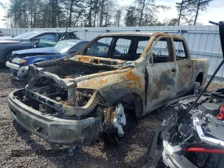 2021 Ram 1500 SLT z VIN 1C6RR7LG7MS542728, wystawiony jako Copart lot #50916825 z przebiegiem Nie podano mil oraz Nie do naprawy • Non repairable. Historia ofert i sprzedaży dostępna na DreamBid. Obrazek 1.