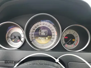 2012 Mercedes-Benz C 250 Sport z VIN WDDGF4HB0CR209206, wystawiony jako Copart lot #56493865 z przebiegiem 98 888 mil mil oraz Szkoda całkowita • Salvage title. Historia ofert i sprzedaży dostępna na DreamBid. Obrazek 9.