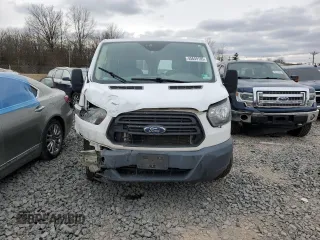 2017 Ford Transit z VIN 1FTYR2ZM2HKA16341, wystawiony jako Copart lot #45649195 z przebiegiem Nie podano mil oraz Szkoda całkowita • Salvage title. Historia ofert i sprzedaży dostępna na DreamBid. Obrazek 5.