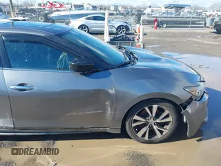 2016 Nissan Maxima Platinum with VIN 1N4AA6AP7GC409949, listed as a IAAI auction lot 41214746 with 190,853 mi miles and . Bid and sale history available at DreamBid. Image 6.
