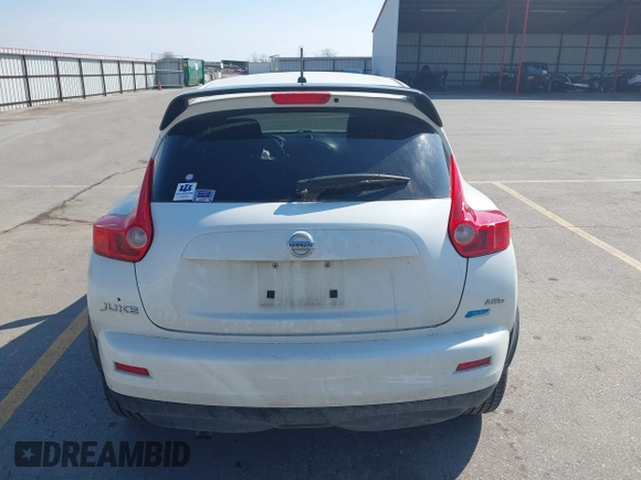2014 Nissan Juke SL with VIN JN8AF5MV3ET358838, listed as a IAAI auction lot 41904916 with 86,273 mi miles. Bid and sale history available at carsss.com. Image 16.